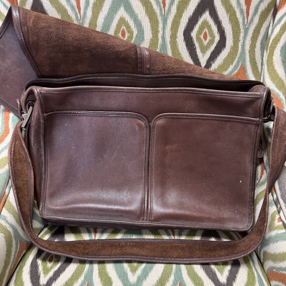 Coach Large Messenger Bag - Picture 5 of 6